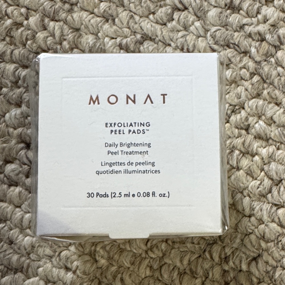 Monat Exfoliating Peel Pads New in Box
